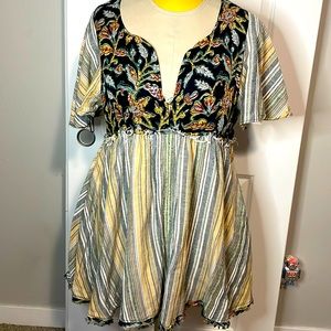 Free people size medium boho back rope detail top/dress